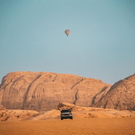 Wadi Rum Mirror Camp المظهر الخارجي الصورة