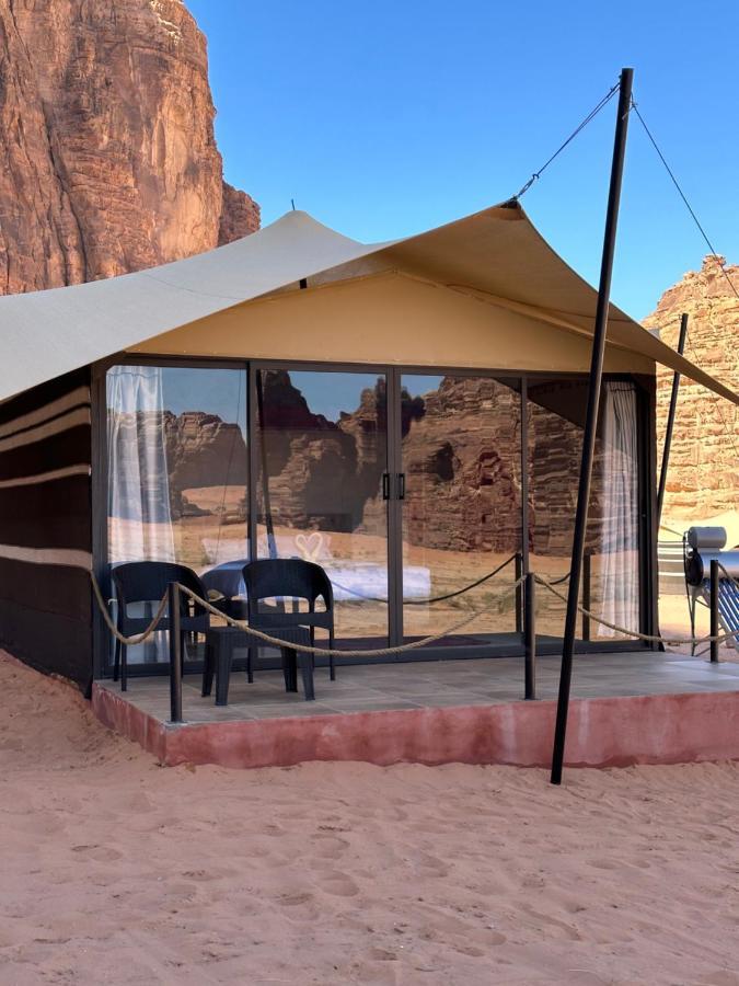Wadi Rum Mirror Camp المظهر الخارجي الصورة