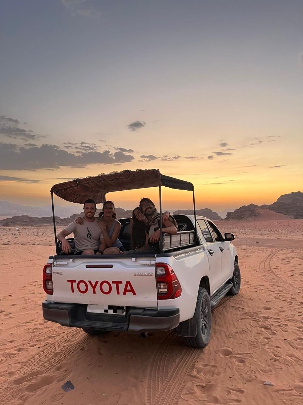 Wadi Rum Mirror Camp المظهر الخارجي الصورة