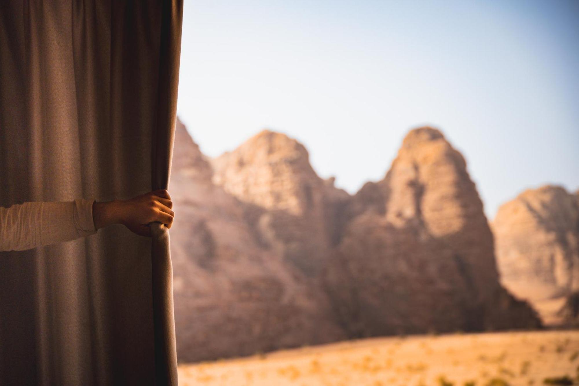 Wadi Rum Mirror Camp المظهر الخارجي الصورة