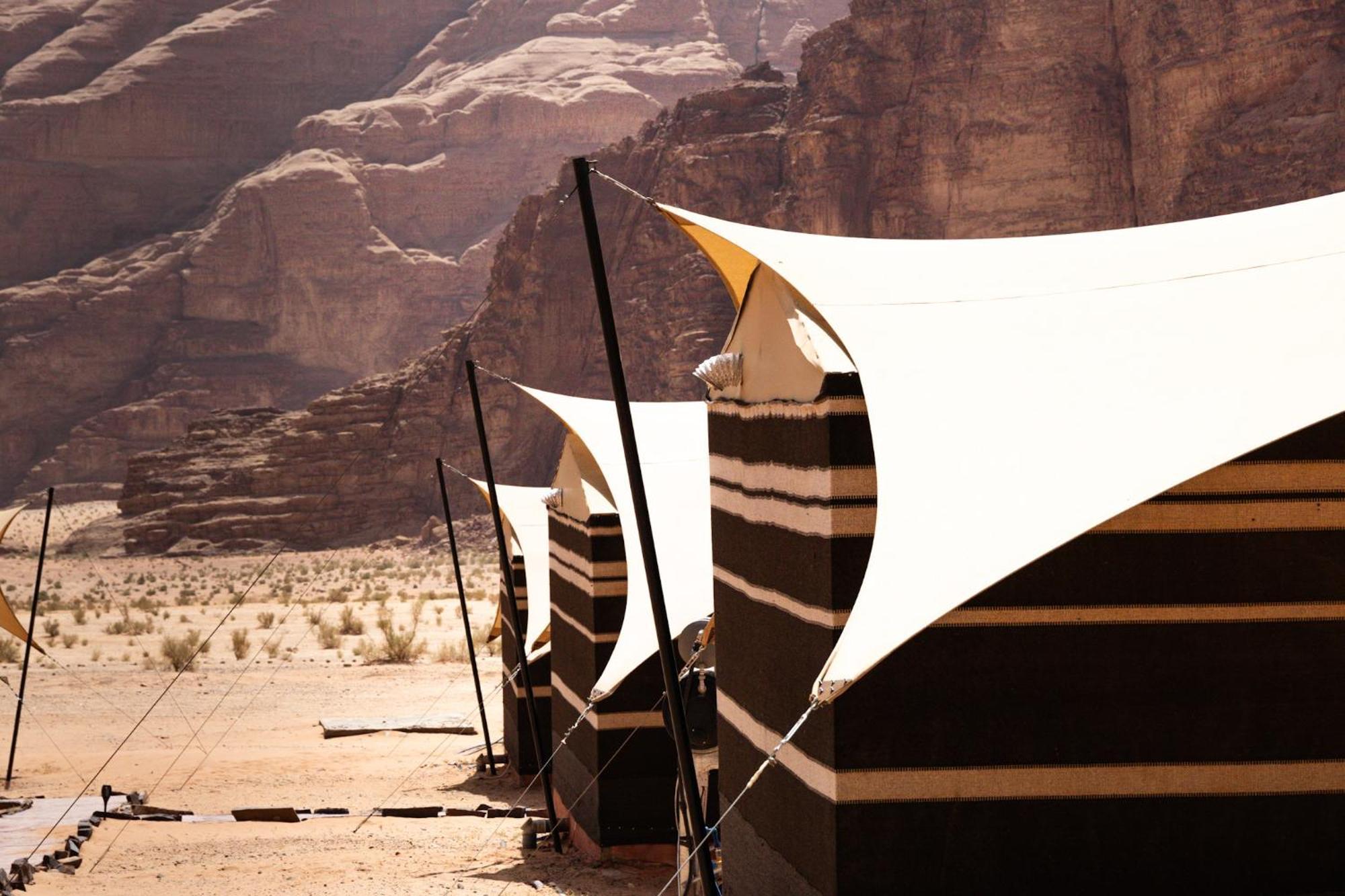 Wadi Rum Mirror Camp المظهر الخارجي الصورة
